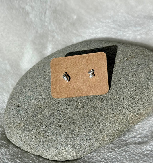 Free form cast studs