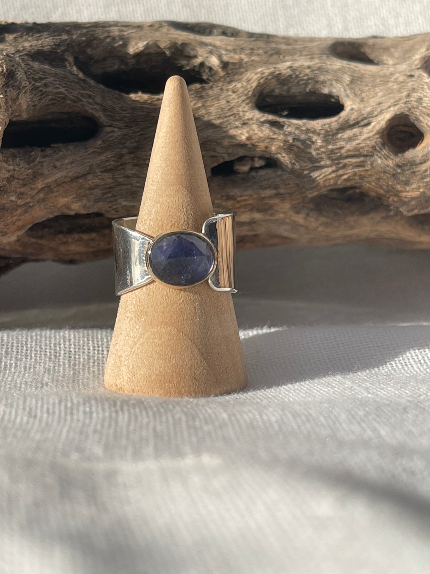 Iolite Ring