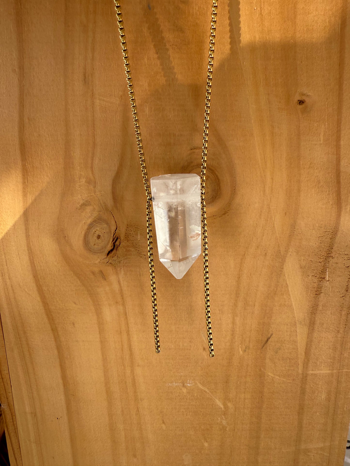 Giant Quartz Bolo